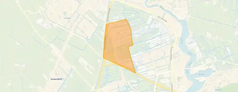 Buurt Middel, Westzaan