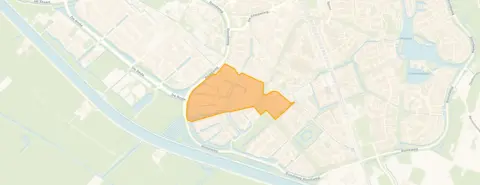 Buurt Waters, Houten