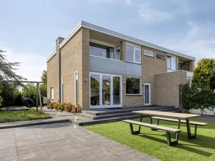Koopwoning: 's-Gravendamseweg 20 in Noordwijkerhout - €900.000 - 212m²