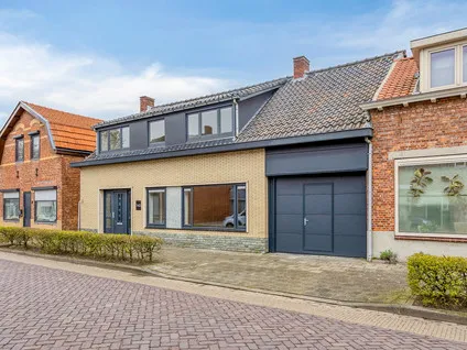 Hoekwoning te koop: 's-Gravenstraat 143, Goukensberg Clinge
