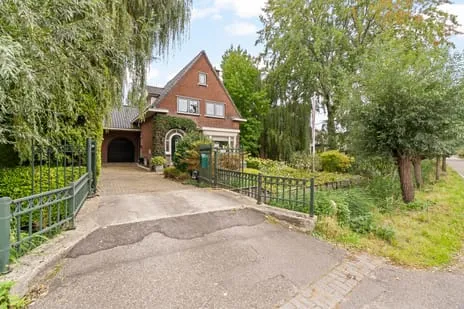 Vrijstaande woning te koop: 's-Gravenweg 190, Stationsbuurt Capelle Aan Den Ijssel