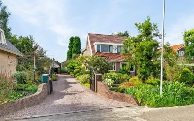 Vrijstaande woning te koop: 's-Gravenweg 241, Stationsbuurt Capelle Aan Den Ijssel