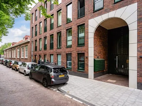 Studio te huur: 's-Gravenzandelaan 171L, 'S-Gravenhage