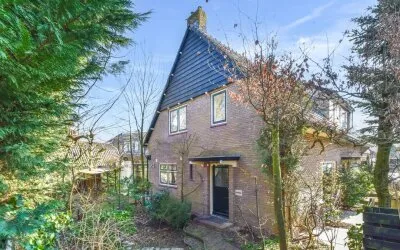 Tussenwoning te koop: 't Paadje 3, Laren