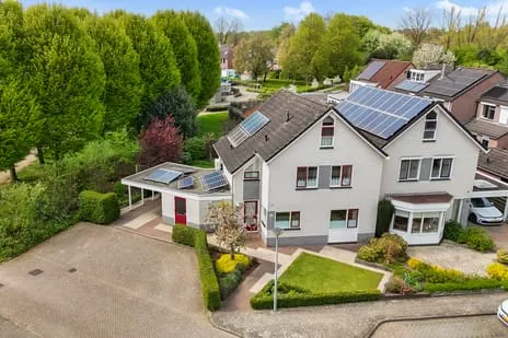 Twee-onder-één-kap te koop: 't Slaa 62, Aalten-kern Zuid 2 Aalten