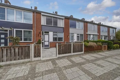 Tussenwoning te koop: 't Zanddorp 89, 't Zand Middelburg