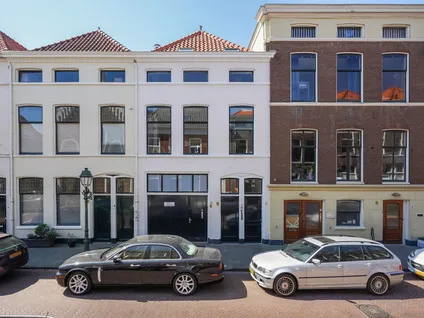 Woning te koop: 1e De Riemerstraat 12, Zeeheldenkwartier 'S-Gravenhage