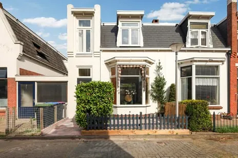 Home for sale: 1e Vegelindwarsstraat 29, Achter de Hoven Leeuwarden