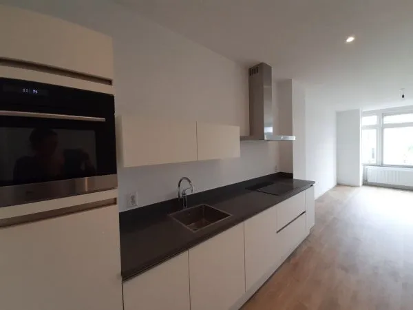 Huurwoning: 1e Jerichostraat in Rotterdam - €2.340 per maand