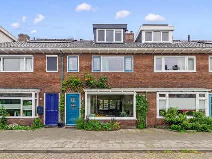 Tussenwoning te koop: A.H.G. Fokkerstraat 19, Prins Bernhardplein en omgeving Utrecht