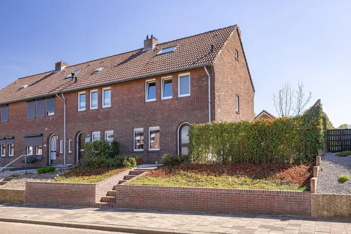 Hoekwoning te koop: A gen Giezen 15, Heerlerbaan-Oost Heerlen