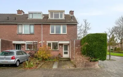 Hoekwoning te koop: Aafje Heynislaan 2, Haaswijk-West Oegstgeest