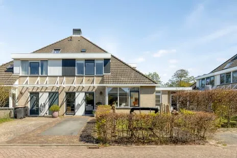 Tussenwoning te koop: Aafke van Hulststraat 11, Albert's Hoeve Castricum
