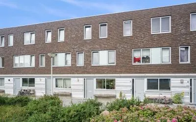 Tussenwoning te koop: Aakpad 37, Banne-Zuidwest Amsterdam