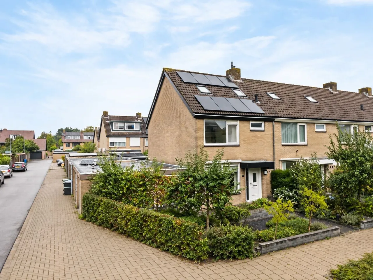 Tussenwoning te koop: Aalberse-lanen 15, Woerden