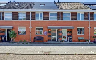 Tussenwoning te koop: Aalborg Haackslaan 32, De Sandeling Hendrik-Ido-Ambacht
