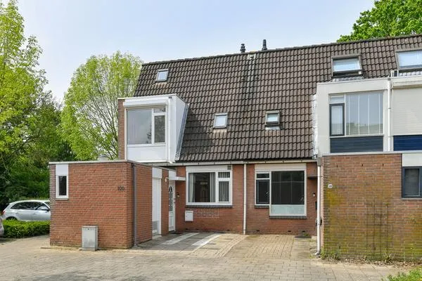 Hoekwoning te koop: Aalburgstraat 100, De Laar-West Arnhem