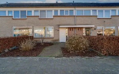 Tussenwoning te koop: Aalsburg 2211, Aalsburg Wijchen