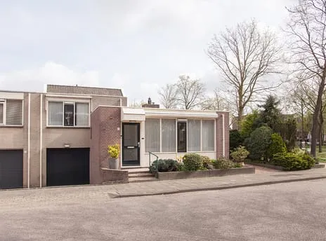 Corner house for sale: Aalscholver 9, Het Hooghuis Etten-Leur