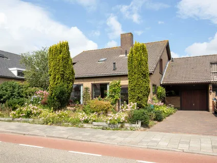 Koopwoning: Aalsmeerderdijk 361 in Aalsmeerderbrug - €895.000 - 212m²