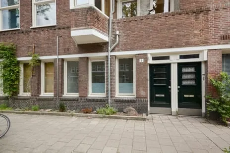 Apartment for sale: Aalsmeerweg 9H, Aalsmeerwegbuurt-Oost Amsterdam