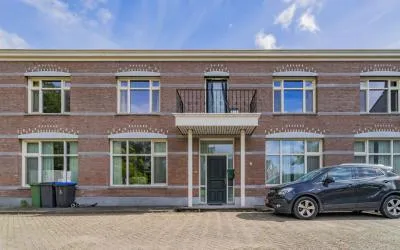 Tussenwoning te koop: Aalstraat 1, Gilze