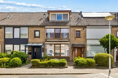 Tussenwoning te koop: Aalststraat 38, Biesdonk Breda