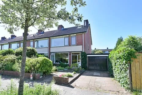 Corner house for sale: Aaltje Noordewierlaan 58, Ooster Eng-Zuid Bussum