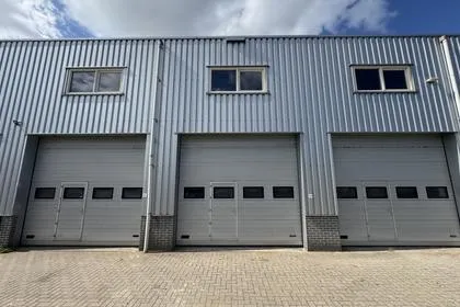 Tussenwoning te koop: Aambeeld 16B, Medemblik Bedrijventerrein Medemblik