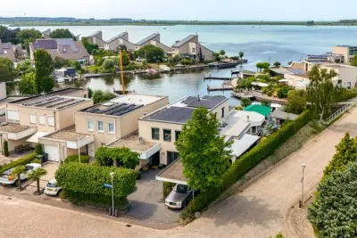Hoekwoning te koop: Aan de Wind 15, Noorderplassen Oost Almere