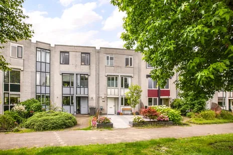 Tussenwoning te huur: Aan de Zoom 100, Legmeer Uithoorn