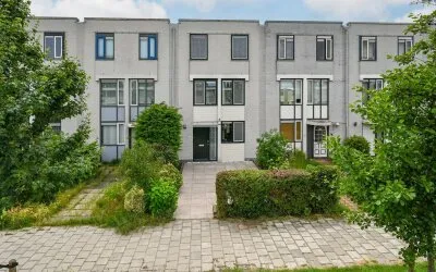 Terraced house for sale: Aan de Zoom 12, Legmeer Uithoorn