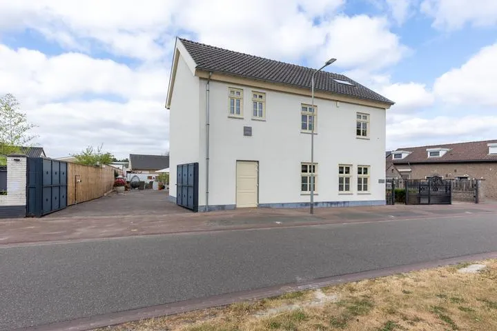Home for sale: Aan het Broek, Broeksittard Sittard