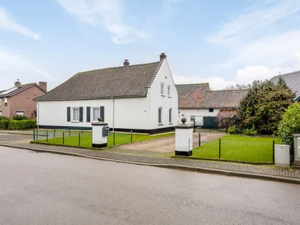 Vrijstaande woning te koop: Aan het Water 2, Montfort Montfort