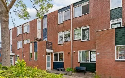 Tussenwoning te koop: Aardster 24, Paddestoelenbuurt Alphen Aan Den Rijn