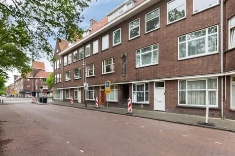 Apartment for sale: Aarnout Drostlaan 11, Laakkwartier-West 'S-Gravenhage