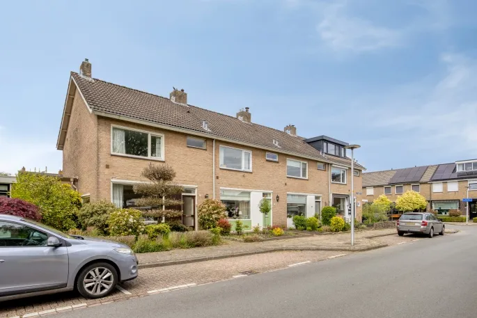Hoekwoning te koop: Aart van der Leeuwstraat 17, Groot Driene-Zuid Hengelo