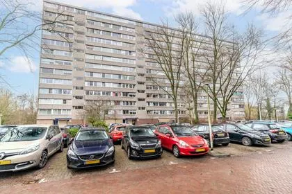Appartement te koop: Aart van der Leeuwlaan 1070, Aart van der Leeuwbuurt Delft