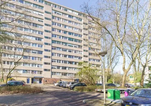 Appartement te koop: Aart van der Leeuwlaan 40, Aart van der Leeuwbuurt Delft