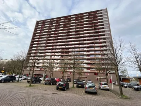 Appartement te koop: Aart van der Leeuwlaan 49, Roland Holstbuurt Delft