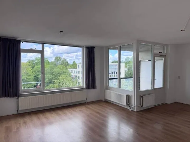 Appartement te huur: Aartsbisschop Romerostraat 189, Voordorp en Voorveldsepolder Utrecht