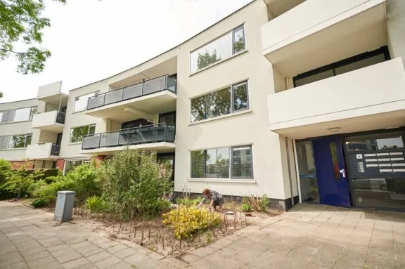 Appartement te huur: Aartsbisschop Romerostraat 645, Voordorp en Voorveldsepolder Utrecht
