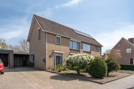 Twee-onder-één-kap te koop: Abdijstraat 22, Graaf Wernerstraat Heeswijk-Dinther