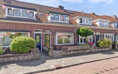 Tussenwoning te koop: Abeelplein 14, Zuid Katwijk