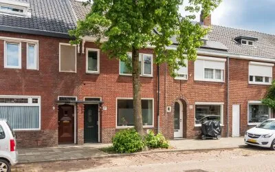 Tussenwoning te koop: Abel Tasmanstraat 2A, Zeeheldenbuurt Tilburg