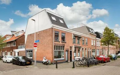 Hoekwoning te koop: Abel Tasmanstraat 70, Lombok-West Utrecht