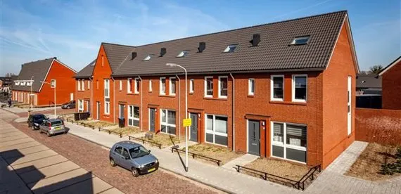 Hoekwoning te huur: Abraham Bloemaart Corneliszstraat 38, Lingewijk Gorinchem