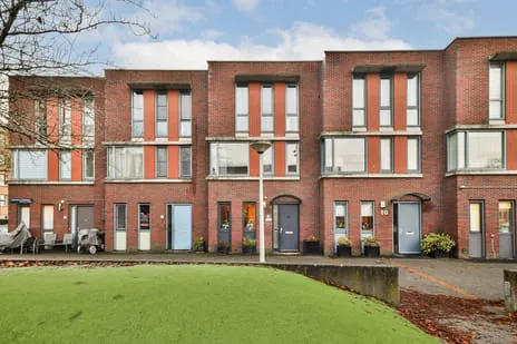 Tussenwoning te koop: Abraham Kuyperplein 8, Ruys de Beerenbrouckbuurt Amsterdam