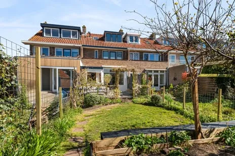 Tussenwoning te koop: Abraham Kuyperstraat 6, Glipper Dreef en Staatsliedenbuurt Heemstede