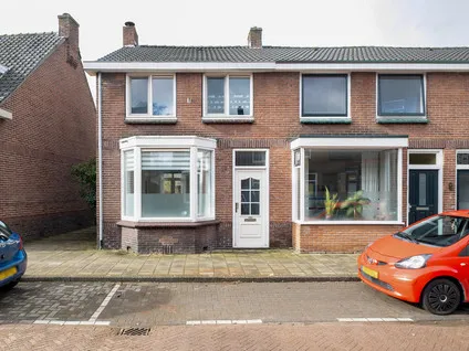 Hoekwoning te koop: Abraham Strickstraat 10, Enschede